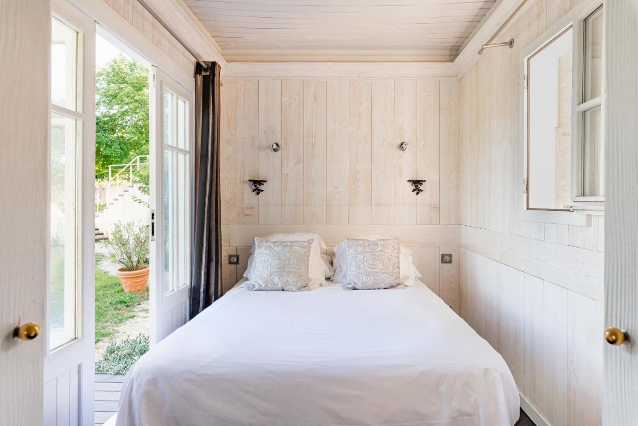 La Petite Aiguebonne Bed & Breakfast Allex Bagian luar foto