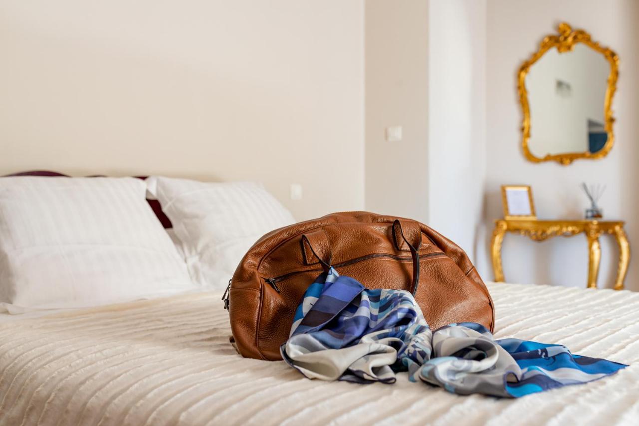 La Petite Aiguebonne Bed & Breakfast Allex Bagian luar foto